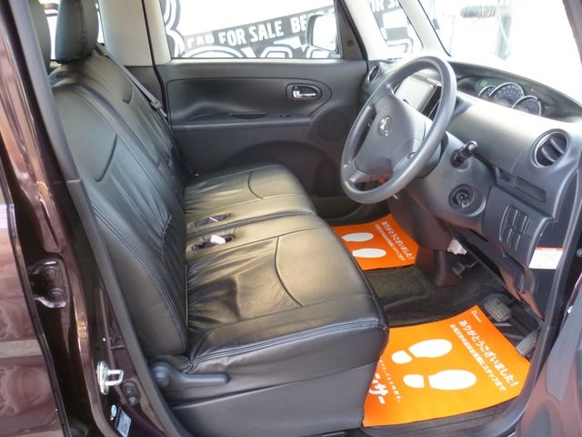 DAIHATSU TANTO CUSTOM 4WD 2011