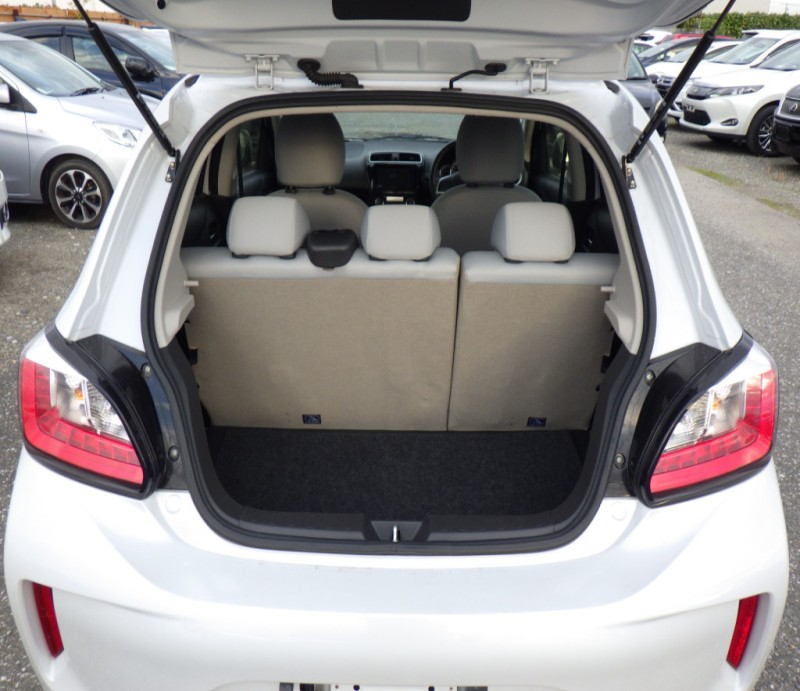 MITSUBISHI MIRAGE 2022/3