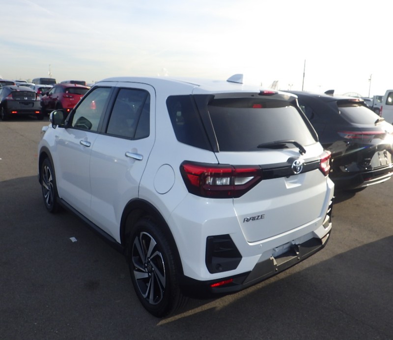 TOYOTA RAIZE 2025/6