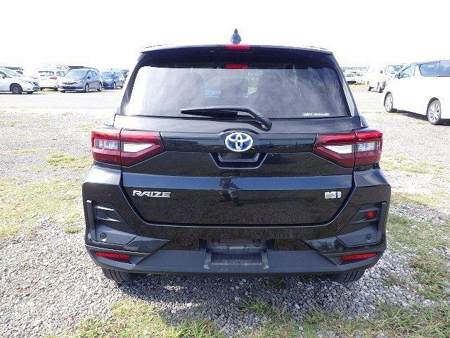TOYOTA RAIZE 2023/4