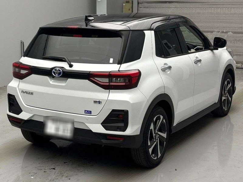 TOYOTA RAIZE 2025/8