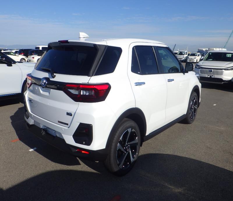 TOYOTA RAIZE 2025/10