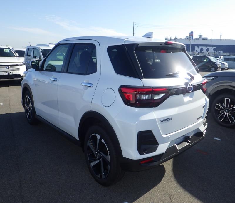 TOYOTA RAIZE 2025/10