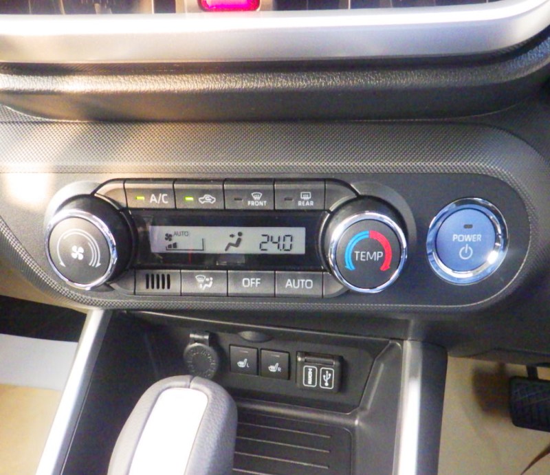 TOYOTA RAIZE 2025/10