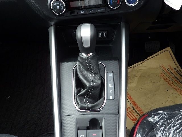 TOYOTA RAIZE 2025/10