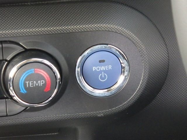 TOYOTA RAIZE 2025/10