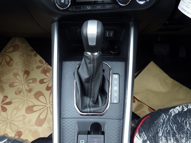 TOYOTA RAIZE 2025/10