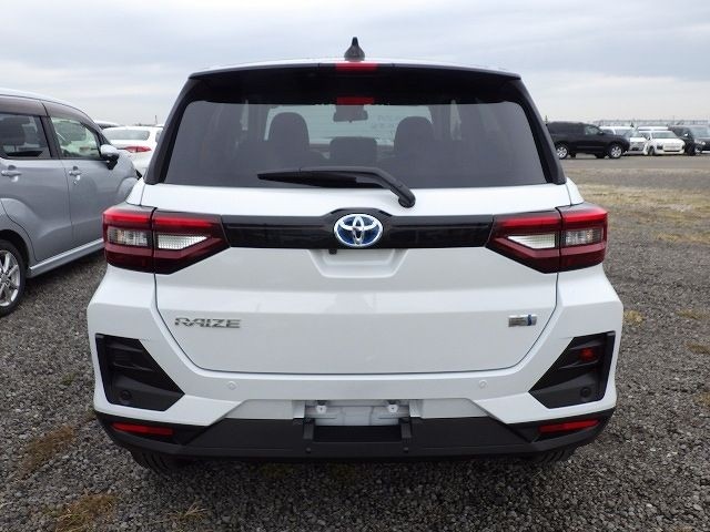 TOYOTA RAIZE 2025/10
