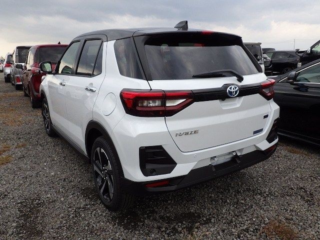 TOYOTA RAIZE 2025/11