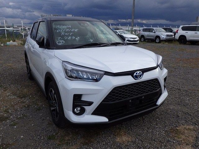 TOYOTA RAIZE 2025/11