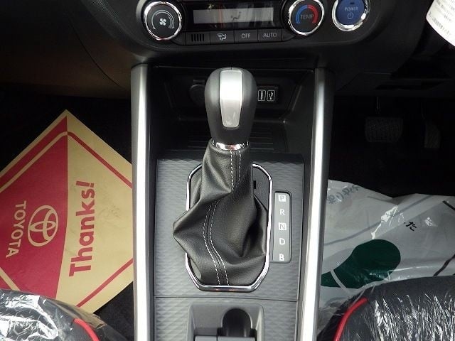 TOYOTA RAIZE 2025/11