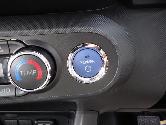 TOYOTA RAIZE 2025/10