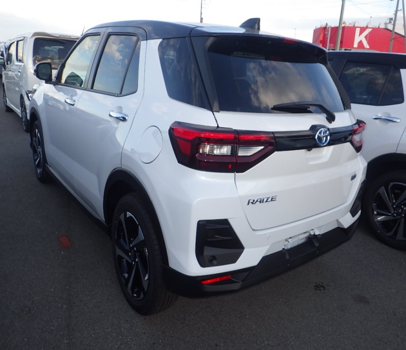 TOYOTA RAIZE 2025/11