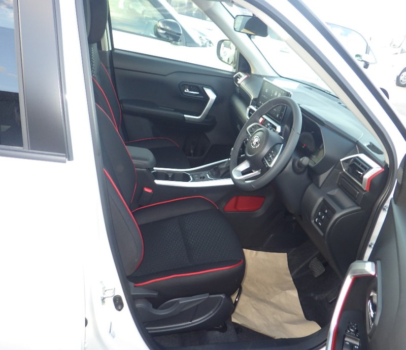 TOYOTA RAIZE 2025/11