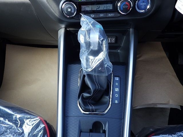 TOYOTA RAIZE 2025/10