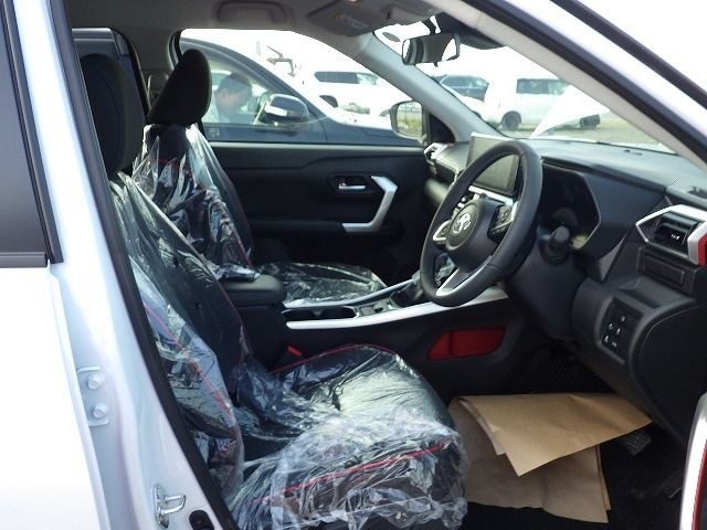 TOYOTA RAIZE 2025/10