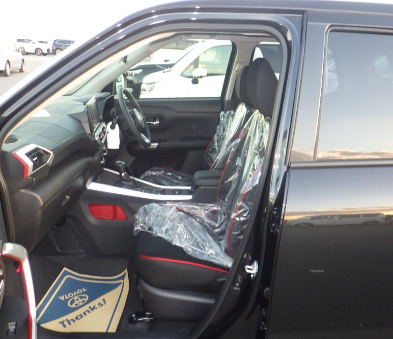 TOYOTA RAIZE 2025/11