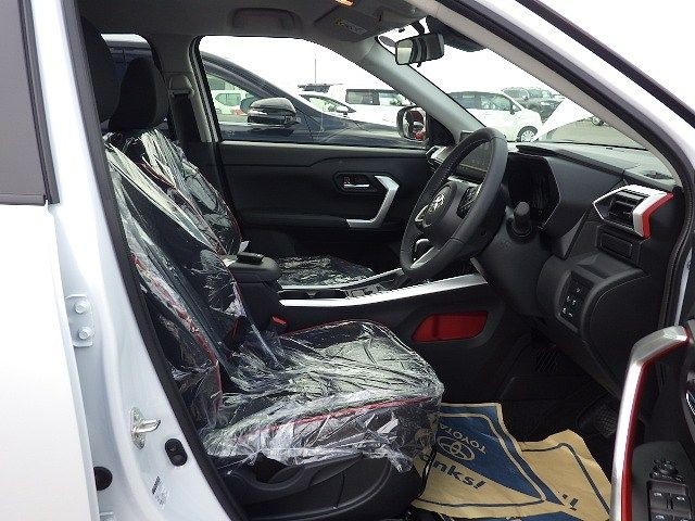 TOYOTA RAIZE 2025/10