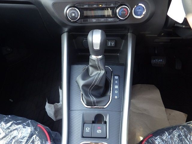 TOYOTA RAIZE 2025/11