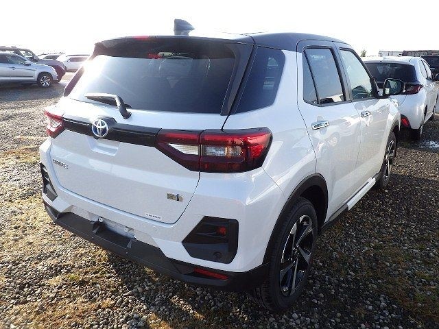 TOYOTA RAIZE 2025/11