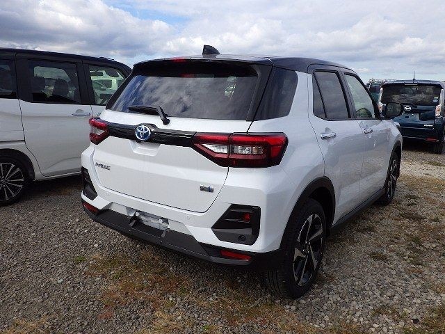 TOYOTA RAIZE 2025/11