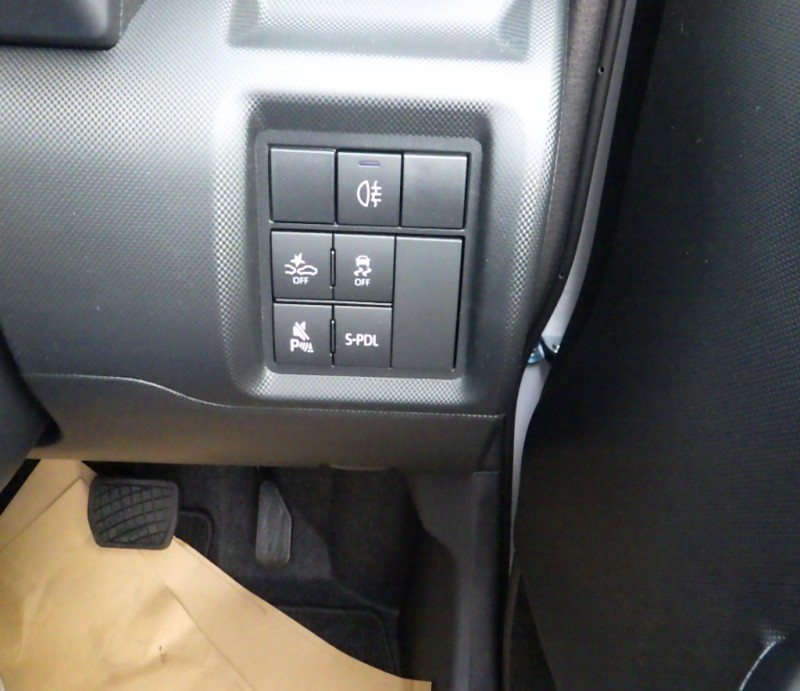 TOYOTA RAIZE 2025/11