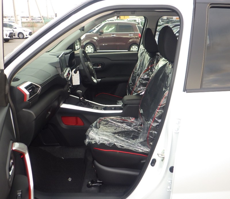 TOYOTA RAIZE 2025/11