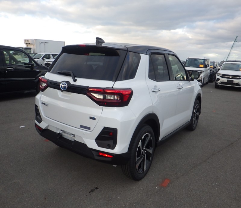 TOYOTA RAIZE 2025/11