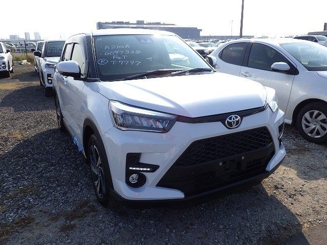 TOYOTA RAIZE 2025/8