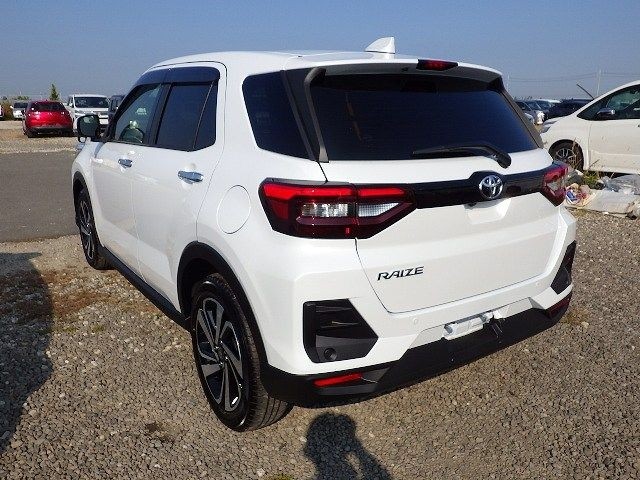 TOYOTA RAIZE 2025/8