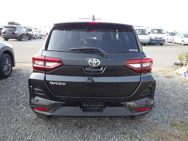 TOYOTA RAIZE 2025/8
