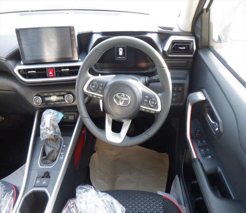 TOYOTA RAIZE 2025/11