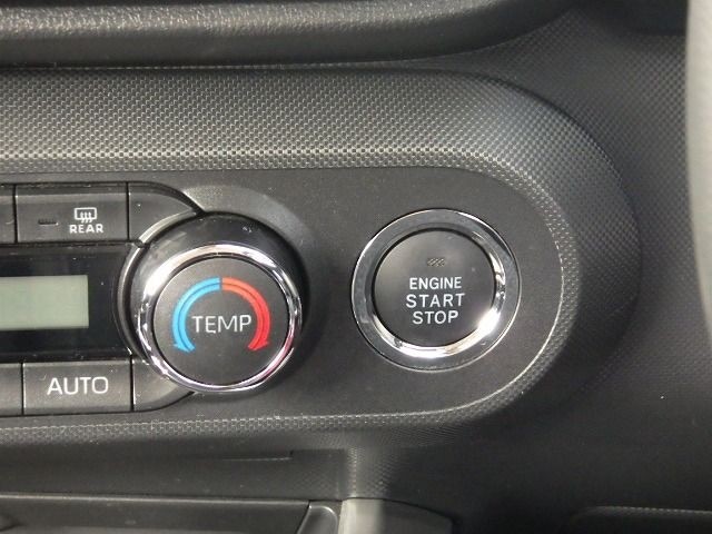 DAIHATSU ROCKY 2023/8