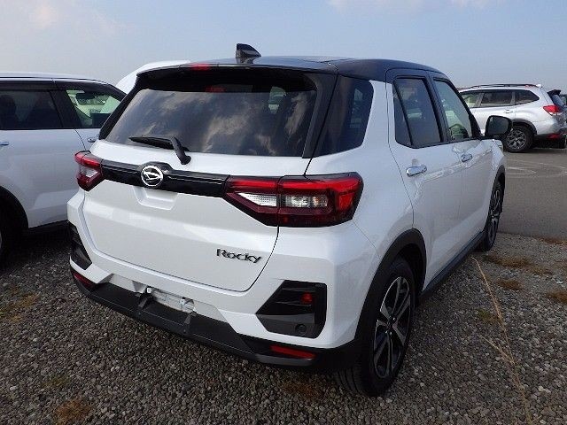 DAIHATSU ROCKY 2023/8