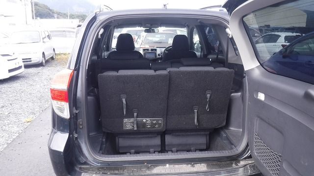 TOYOTA VANGUARD 2010/3