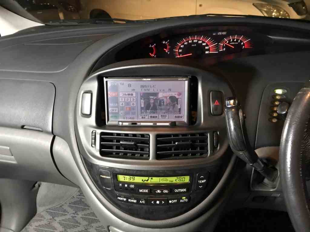 TOYOTA ESTIMA 2004/11