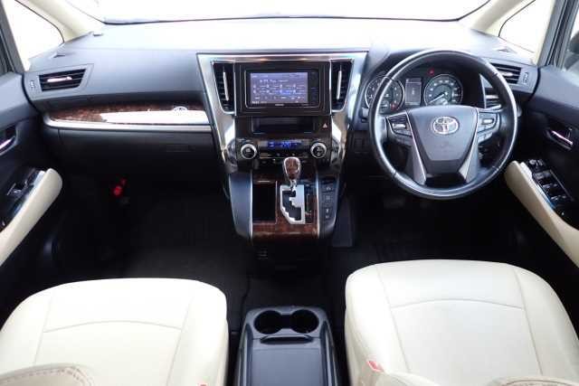 TOYOTA VELLFIRE 2019/12