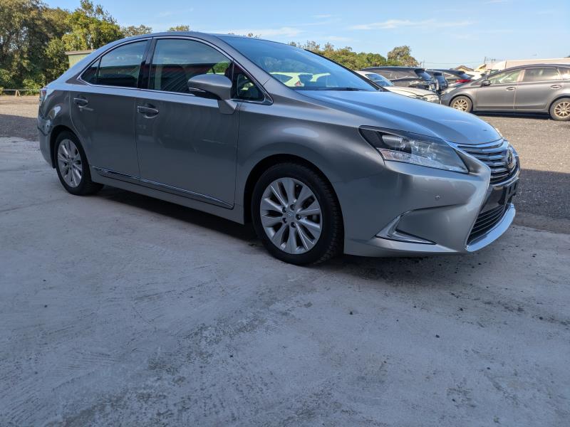 LEXUS HS 2016/9