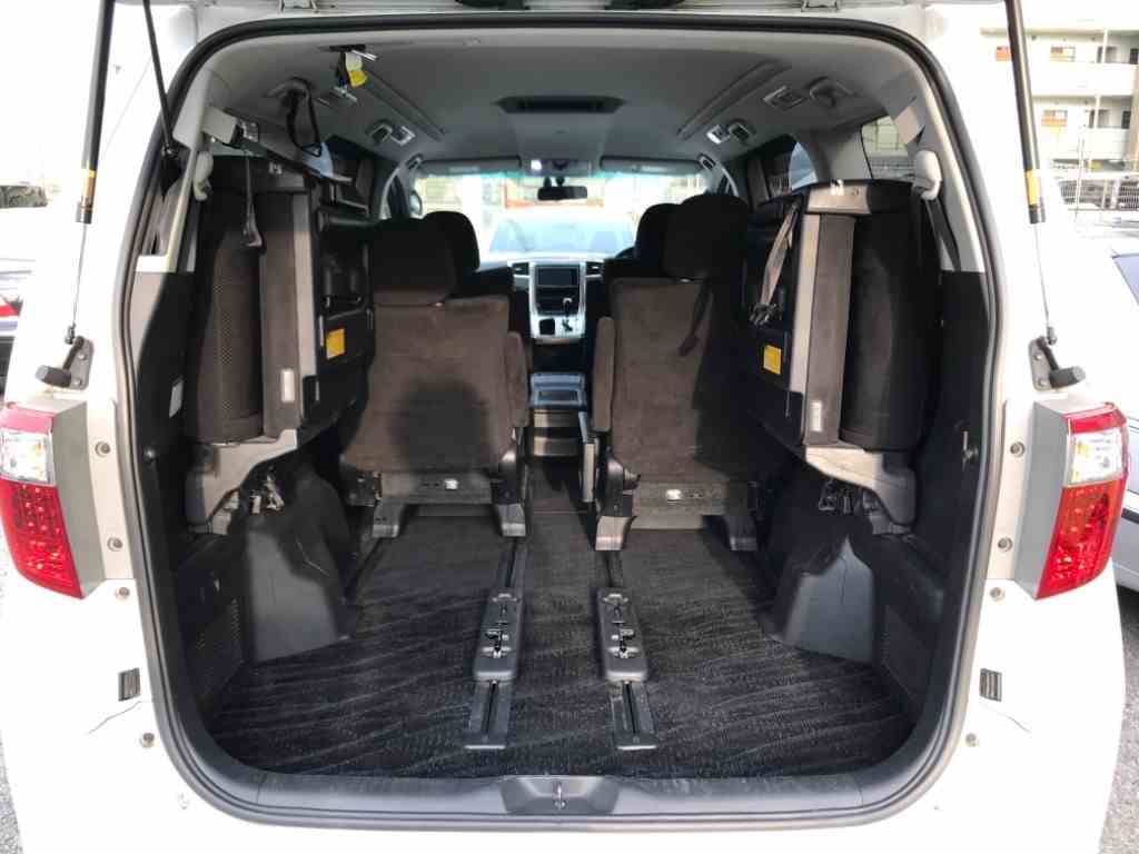 TOYOTA ALPHARD 2011/4