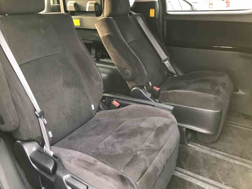 TOYOTA ALPHARD 2011/4