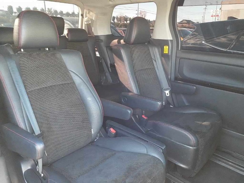 TOYOTA VELLFIRE 2014/10