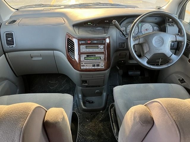 NISSAN ELGRAND 2001/1