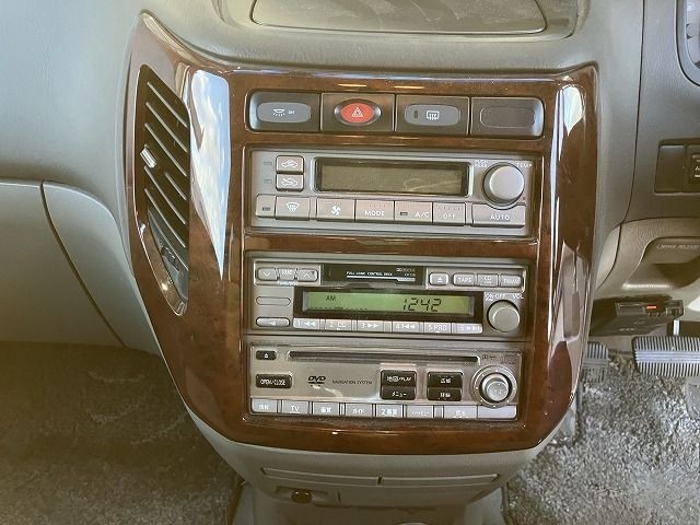 NISSAN ELGRAND 2001/1
