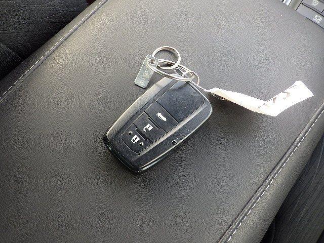 TOYOTA CROWN 2018/11