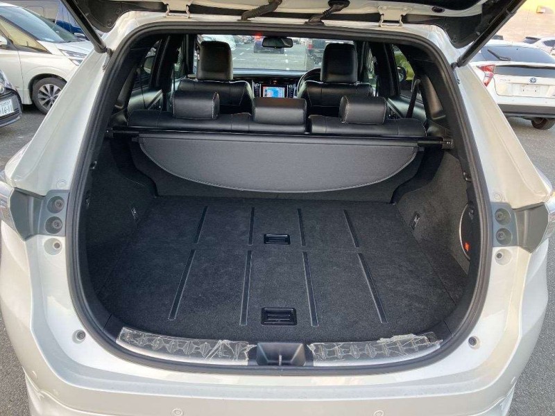 TOYOTA HARRIER 2014/6