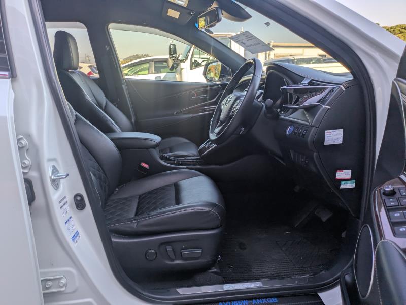 TOYOTA HARRIER 2016/12