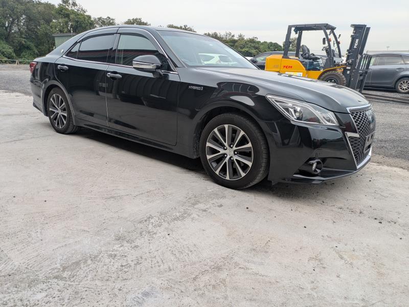 TOYOTA CROWN 2013/9