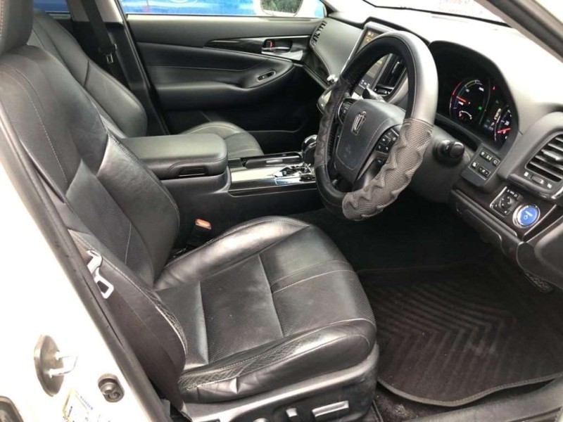 TOYOTA CROWN 2014/11