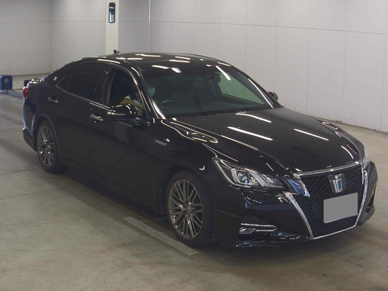 TOYOTA CROWN 2017/1