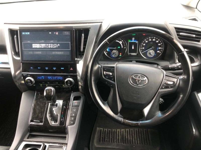 TOYOTA VELLFIRE 2016/12